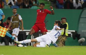 开云APP-官方：费内巴切签下31岁葡萄牙右后卫塞梅多