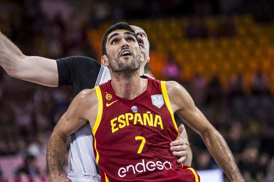 KAIYUN-欧锦赛：卫冕冠军西班牙男篮爆冷负格鲁吉亚 马刺中锋19+7+6