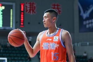 开云官网-媒体人：陈林坚已到队跟山东男篮会合 体检体测顺利完成