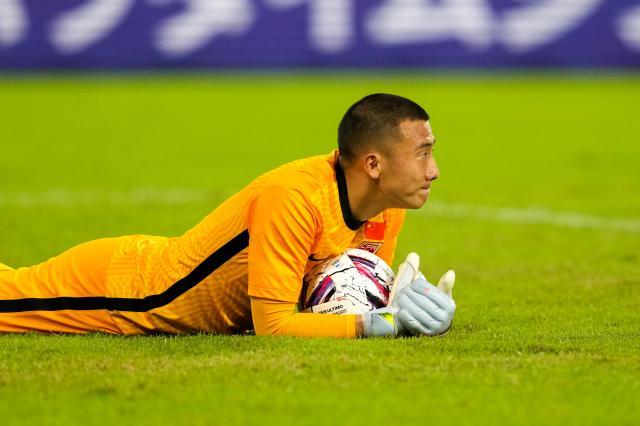 韩佳奇成东亚杯亮点 选拔队球员接班国足还需磨炼