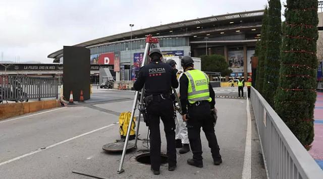 科曼被抖音青年围攻是怎么回事？