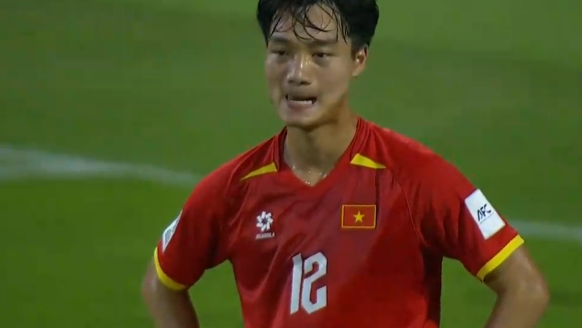 开云体育-韩国读秒绝平！比赛进入加时赛，越南球员落泪，阮庭北葬送好局