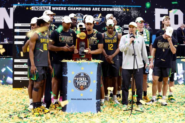 KAIYUN-从NCAA决赛说起 美国校园足球比赛都要戴口罩？